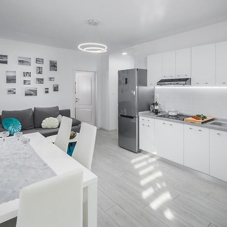 Apartment Sea Pearl Porec Bagian luar foto